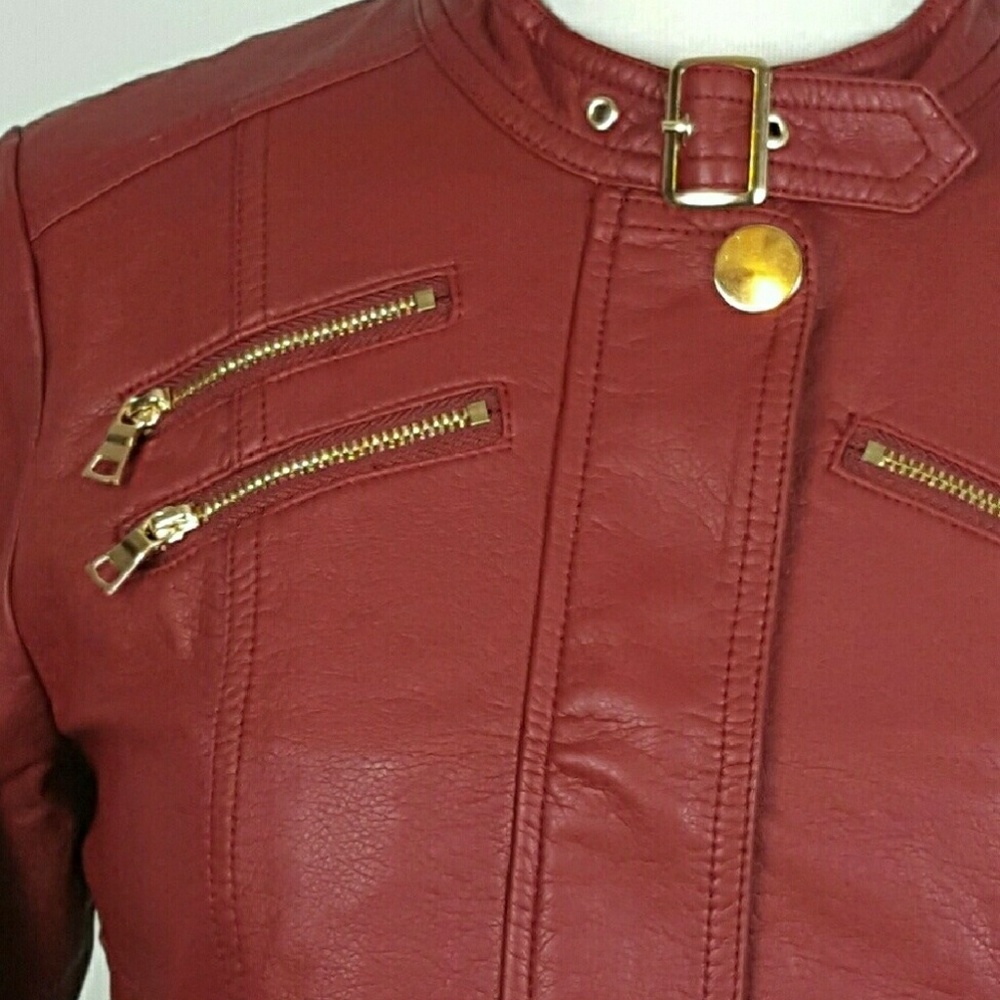 Red leather jacket - Picture 5 of 6